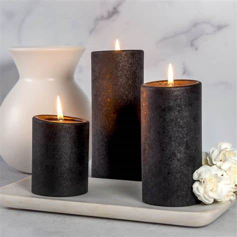 Classic Pillars - Black